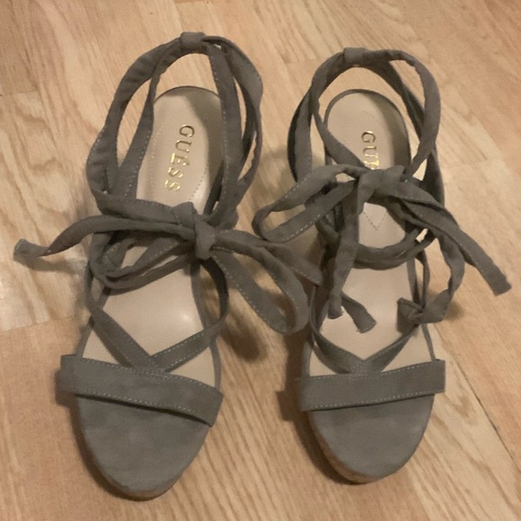 Guess Treacy Lace Up Cork Wedges size 7 1/2 in gray - Picture 2 of 4